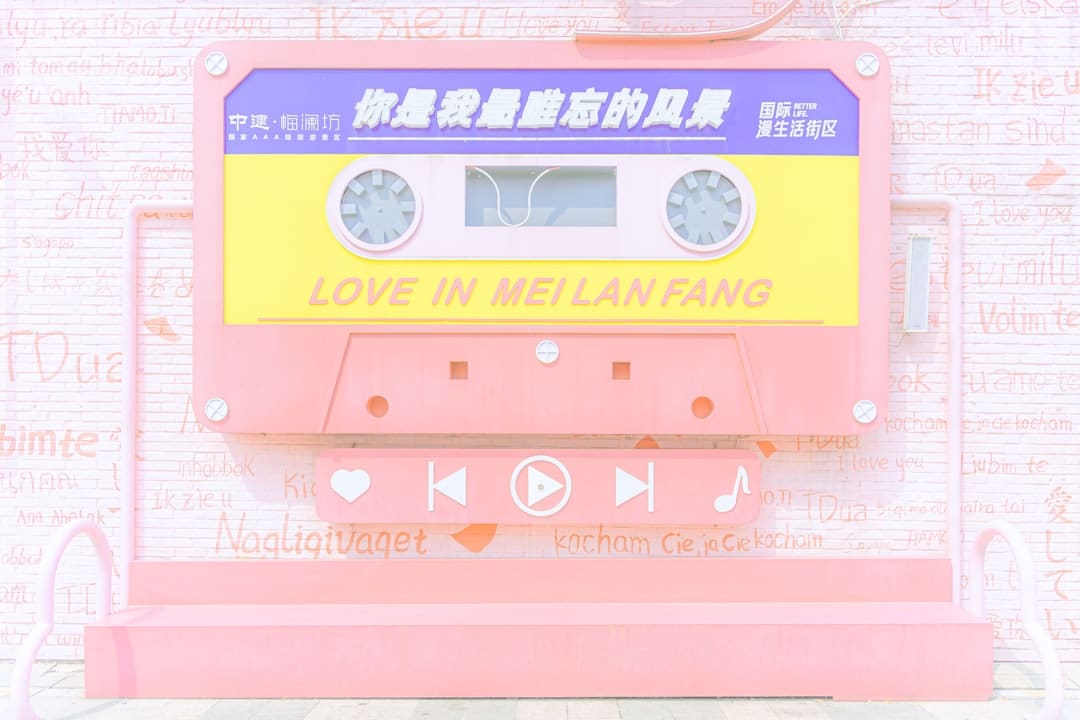 谁撑起暑期档100亿票房?